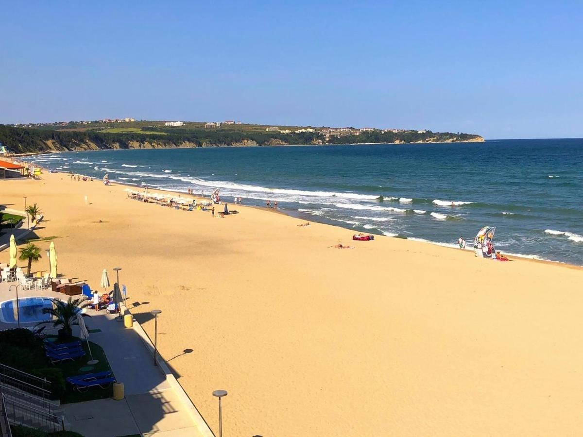 Апартаменти Атеа На Плажа - Apartments Atea On The Beach Obzor Exterior foto