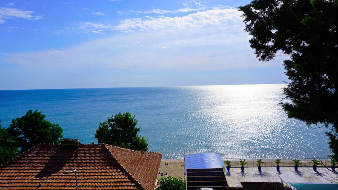 Апартаменти Атеа На Плажа - Apartments Atea On The Beach Obzor Exterior foto