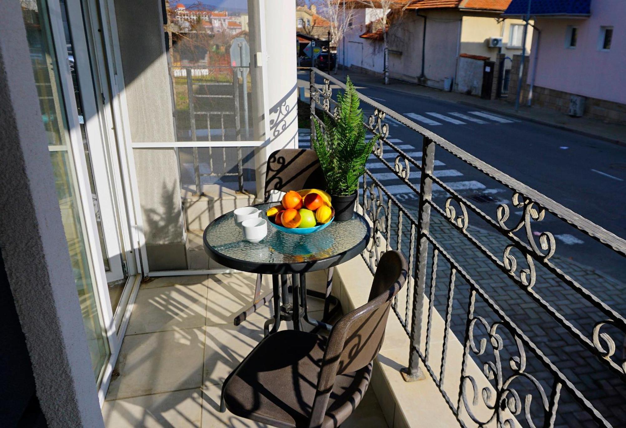 Апартаменти Атеа На Плажа - Apartments Atea On The Beach Obzor Exterior foto